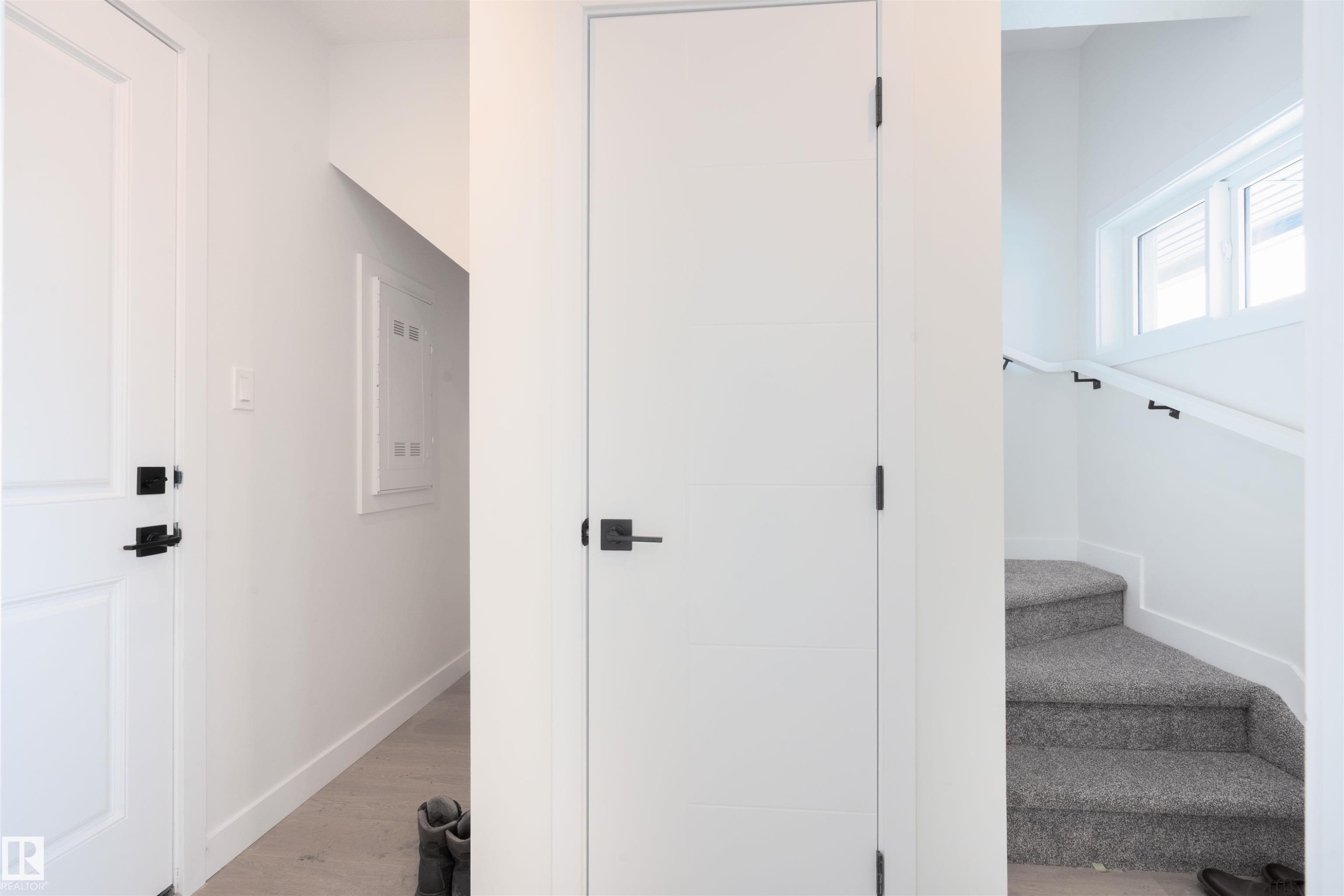 












64 18120 28 Avenue SW

,
Edmonton,




AB
T6W 4V2

