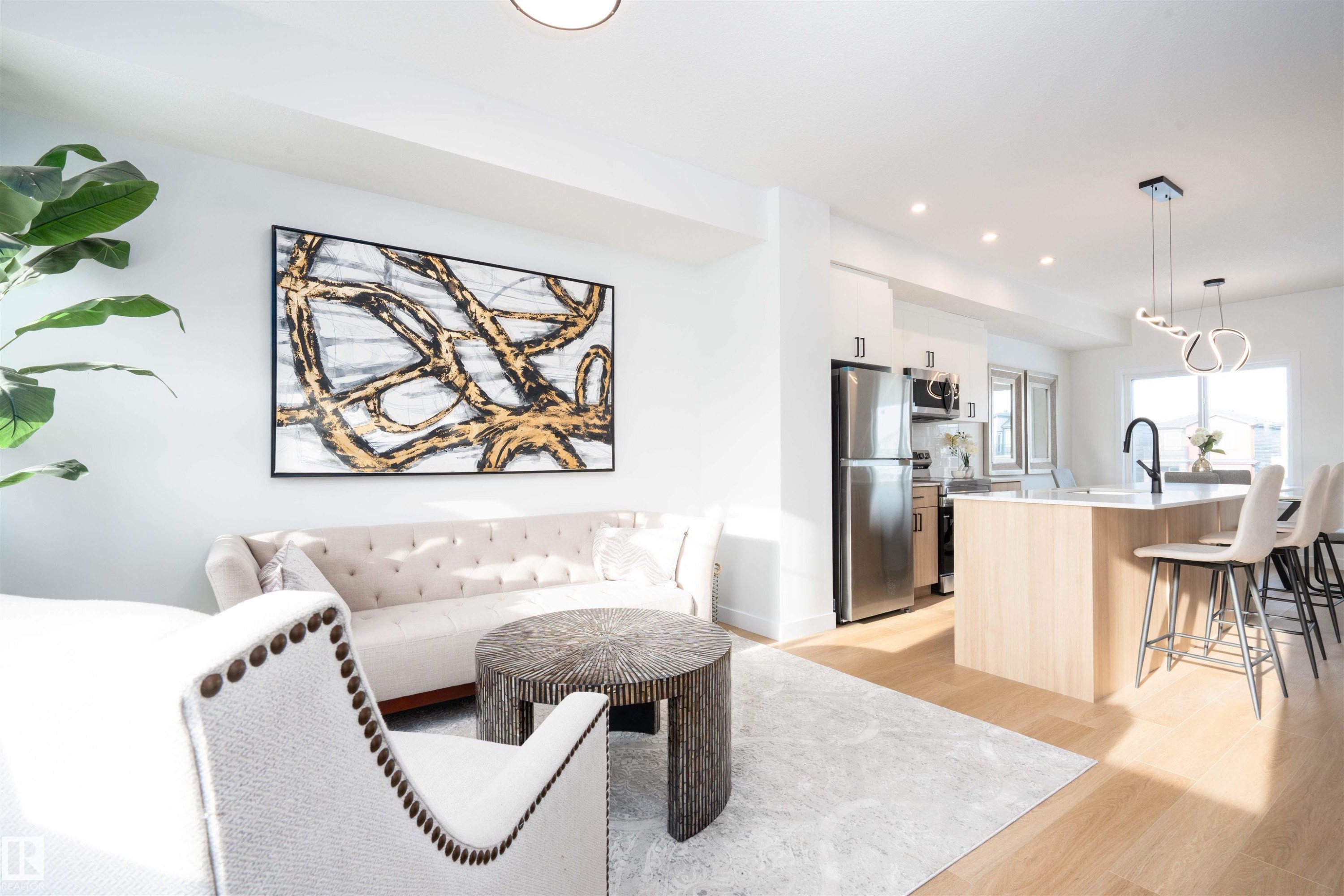 












64 18120 28 Avenue SW

,
Edmonton,




AB
T6W 4V2

