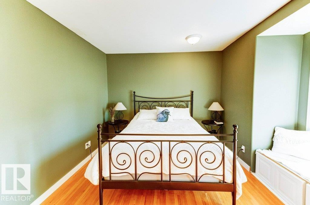 












9831 98 Street

,
Westlock,




AB
T7P 2A2

