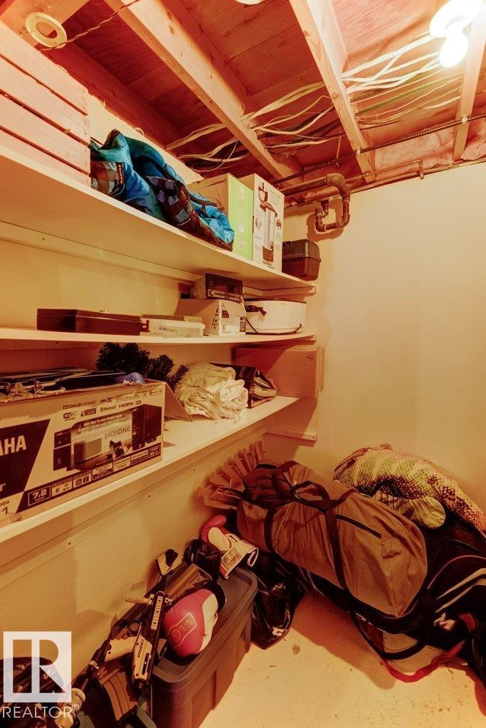 












9831 98 Street

,
Westlock,




AB
T7P 2A2

