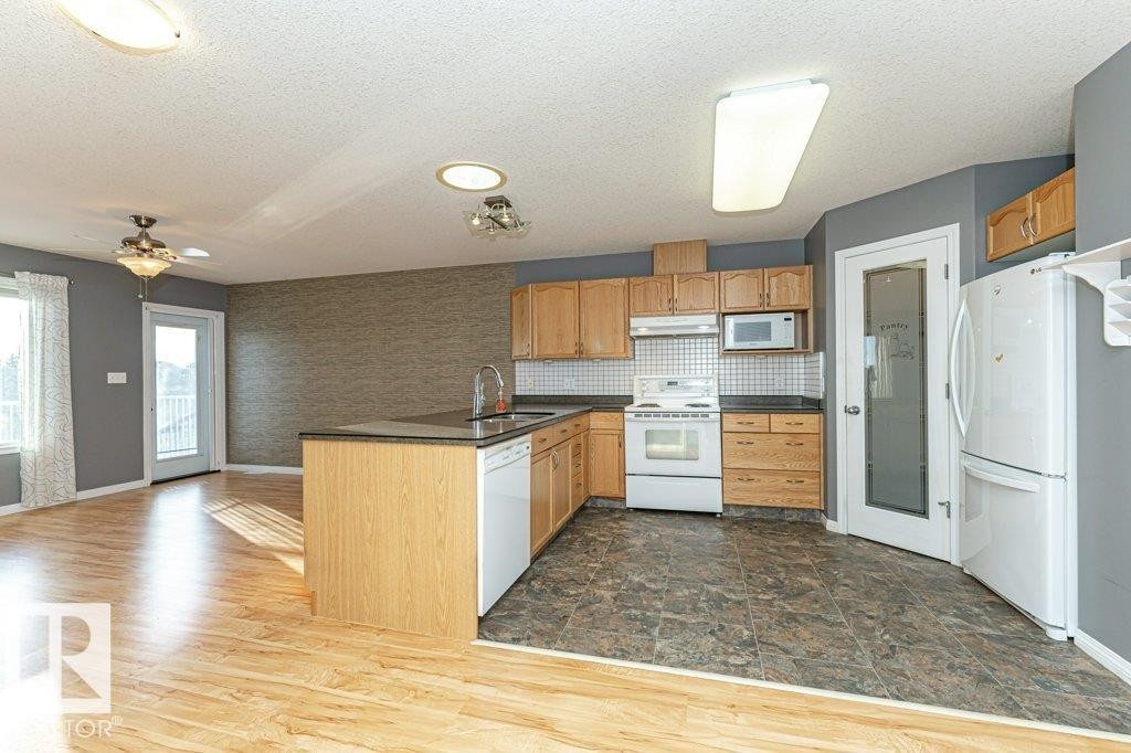 












53 8602 SOUTHFORT Drive

,
Fort Saskatchewan,




AB
T8L 4R7

