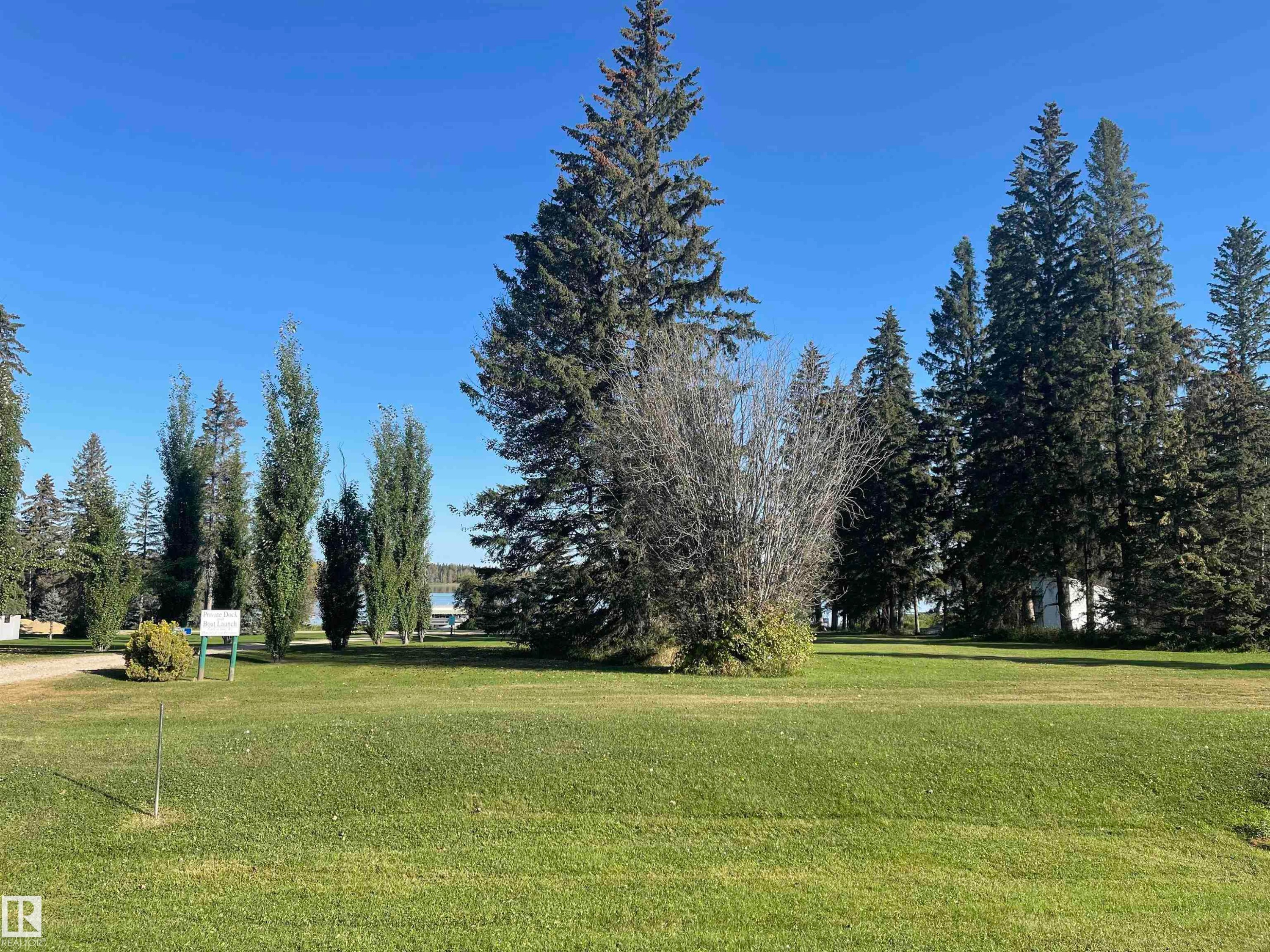 












400 465015 RGE RD 63A

,
Rural Wetaskiwin County,







AB
T0C 0T0

