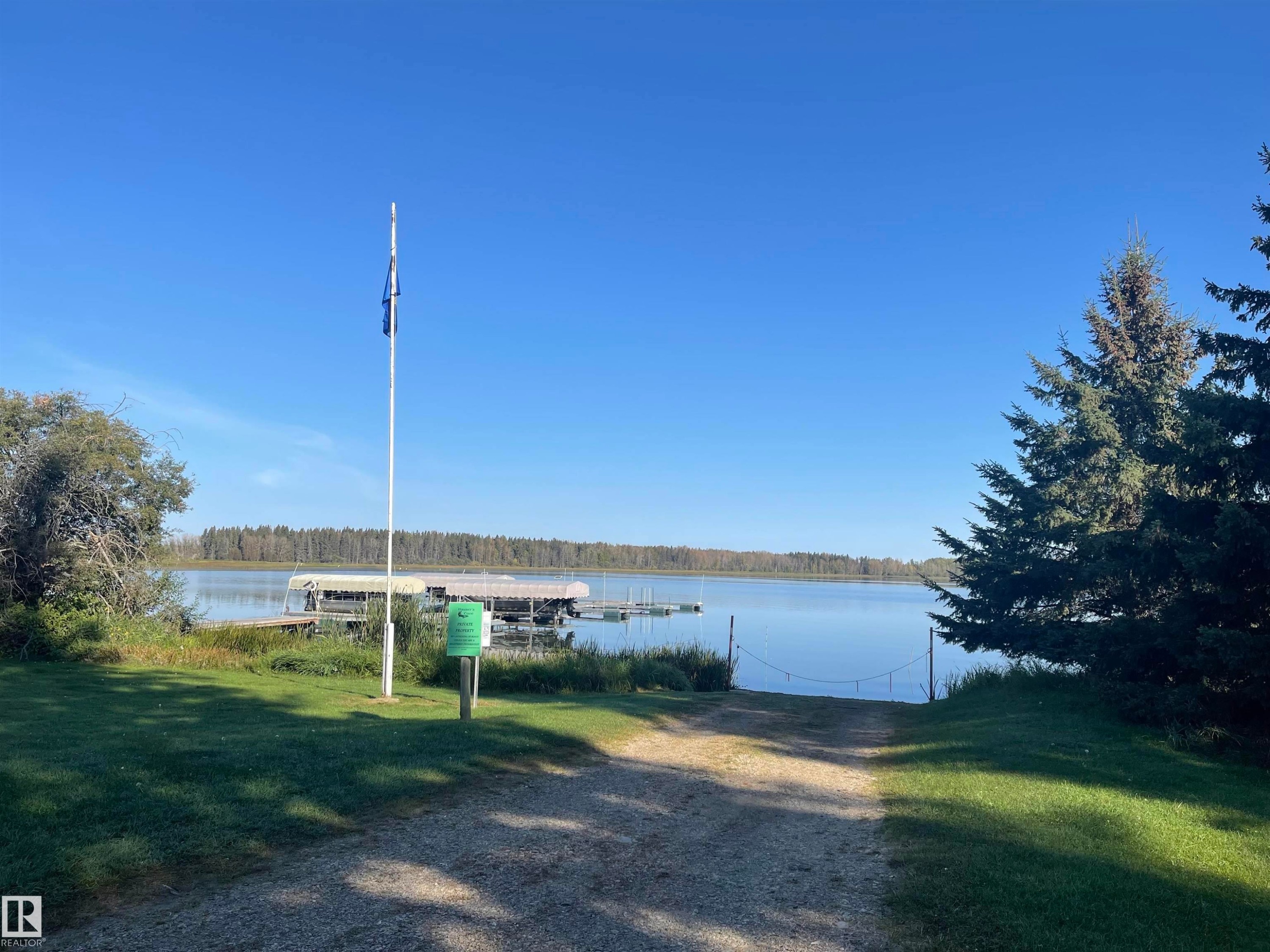 












400 465015 RGE RD 63A

,
Rural Wetaskiwin County,







AB
T0C 0T0

