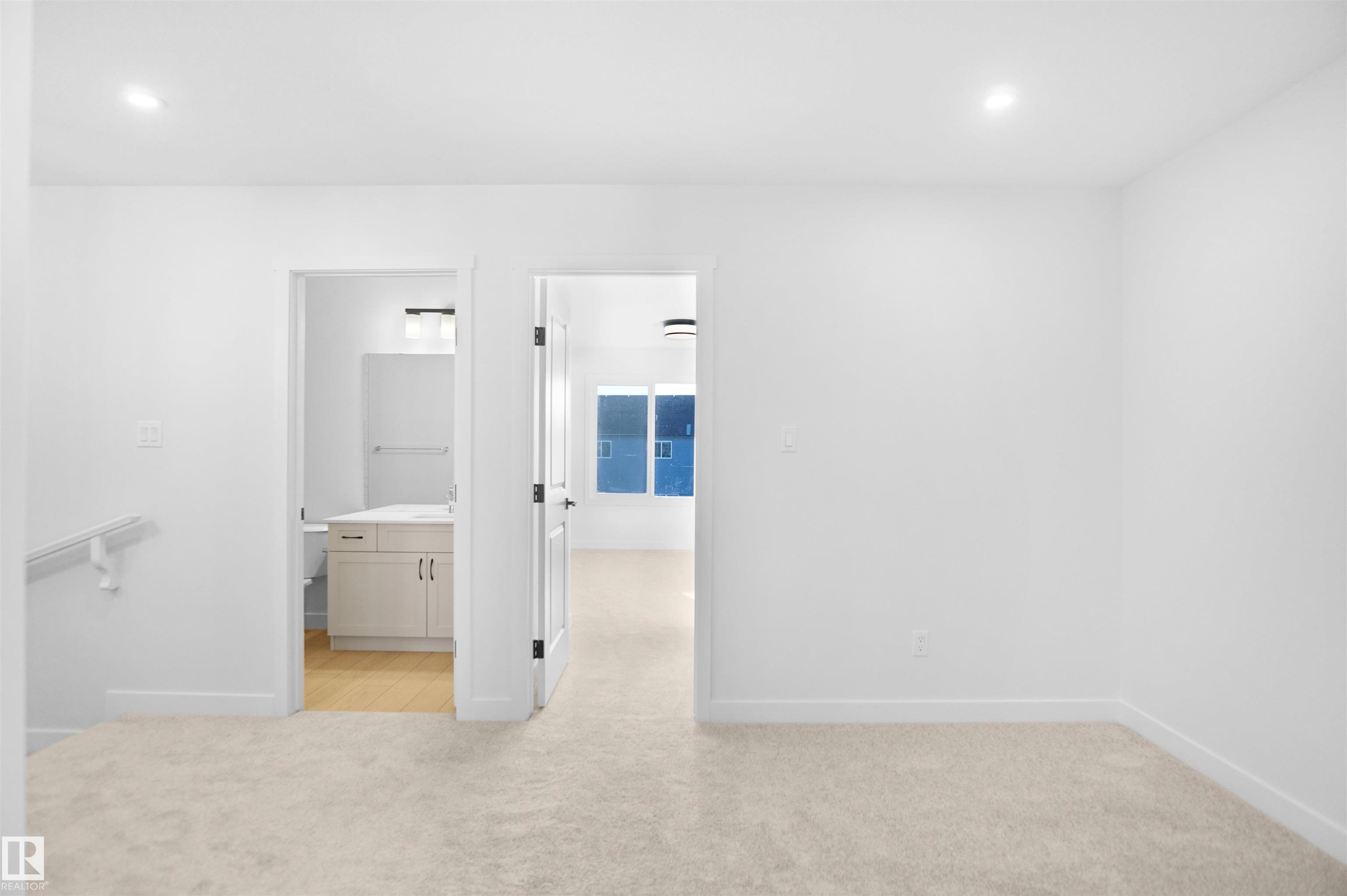 












251 Falcon Crescent

,
Leduc,




AB
T0B 3M3

