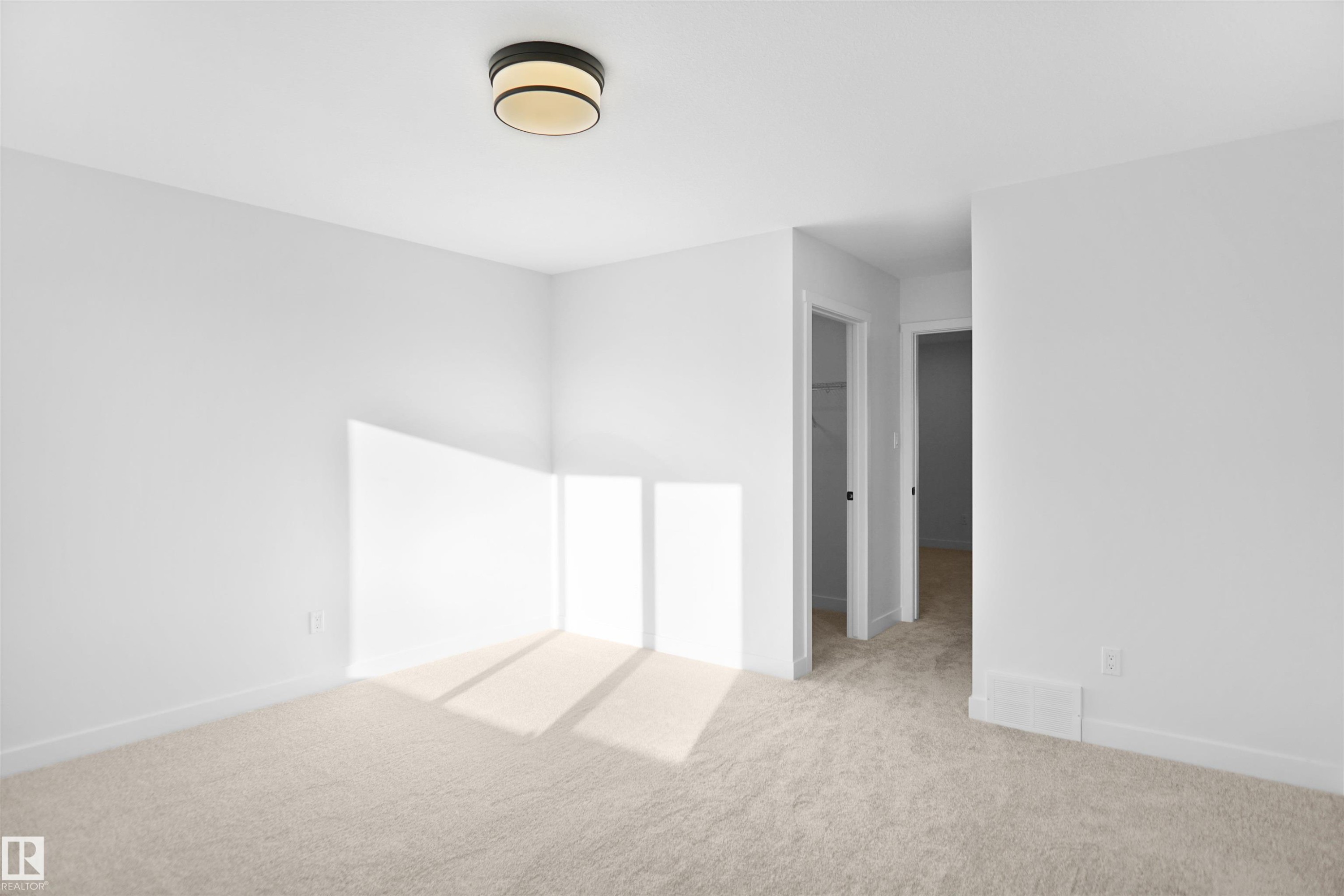 












251 Falcon Crescent

,
Leduc,




AB
T0B 3M3

