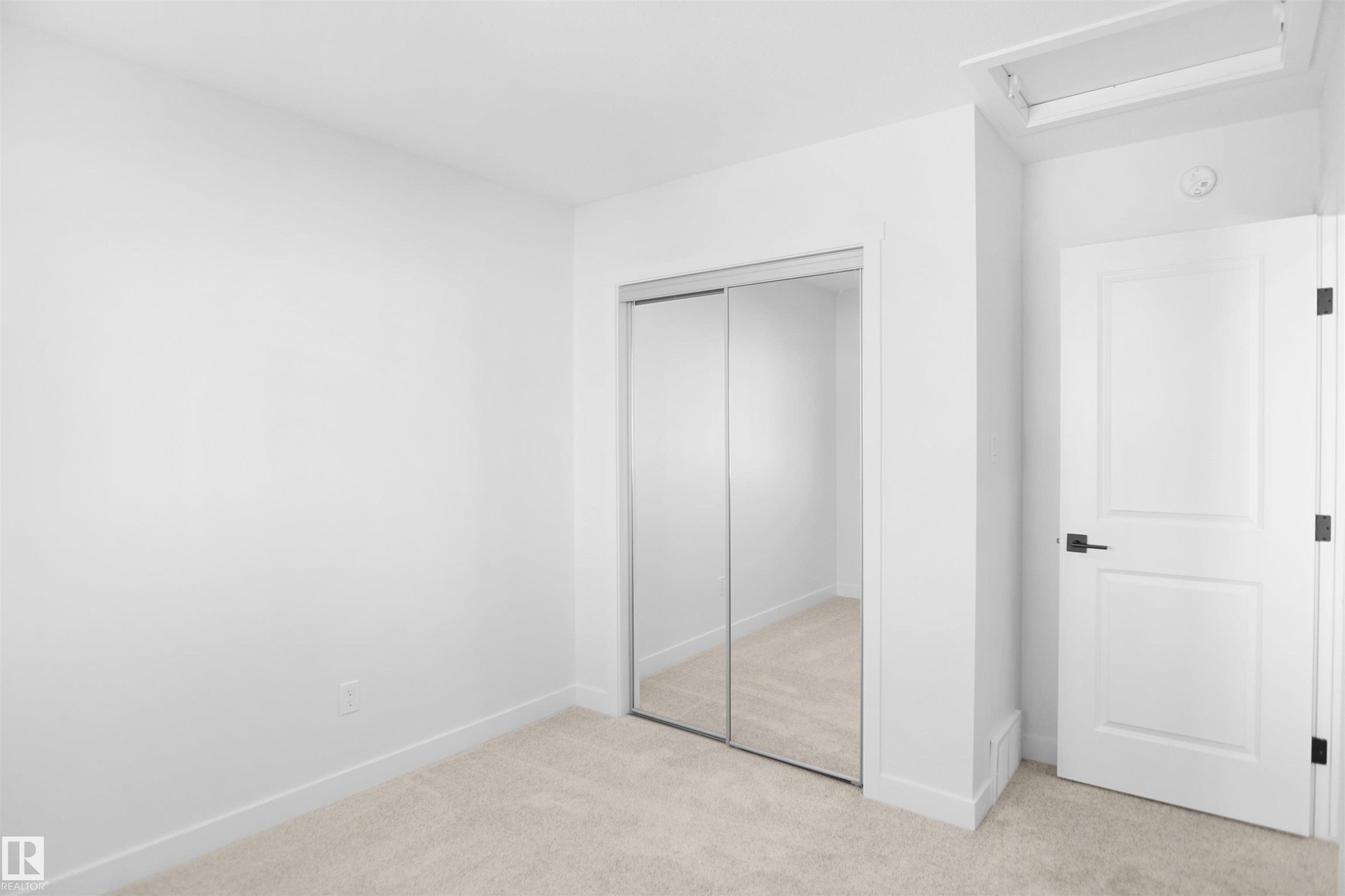 












251 Falcon Crescent

,
Leduc,




AB
T0B 3M3

