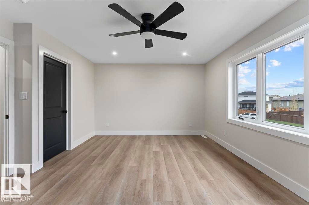 












305 Fundy Way

,
Cold Lake,




AB
T9M 0M4


