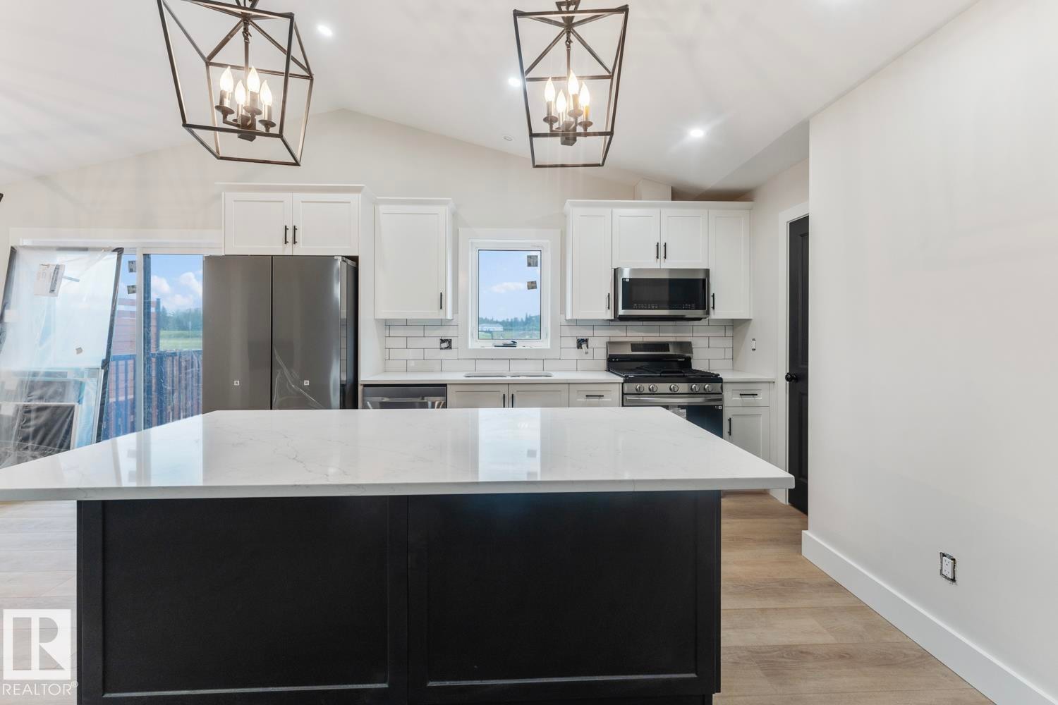 












305 Fundy Way

,
Cold Lake,




AB
T9M 0M4

