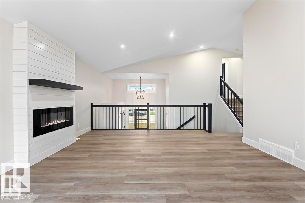 












307 Fundy Way

,
Cold Lake,




AB
T9M 0M4

