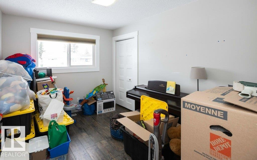 












10319 106 ave

,
Westlock,




AB
T7P 1K3

