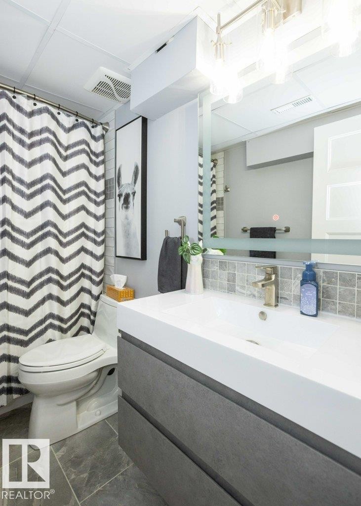 












10319 106 ave

,
Westlock,




AB
T7P 1K3

