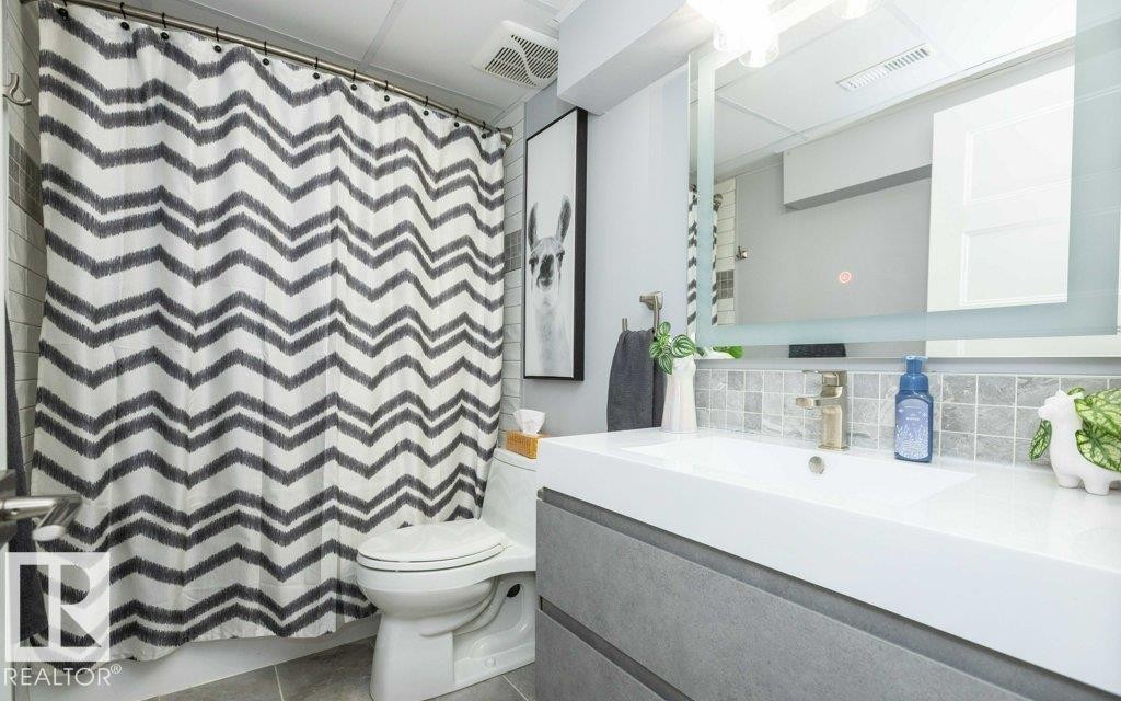 












10319 106 ave

,
Westlock,




AB
T7P 1K3

