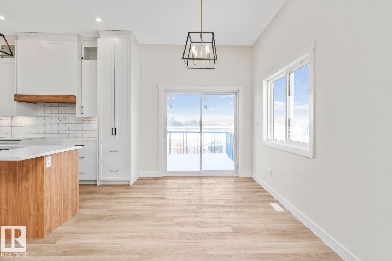 












329 Fundy Way

,
Cold Lake,




AB
T9M 0M4

