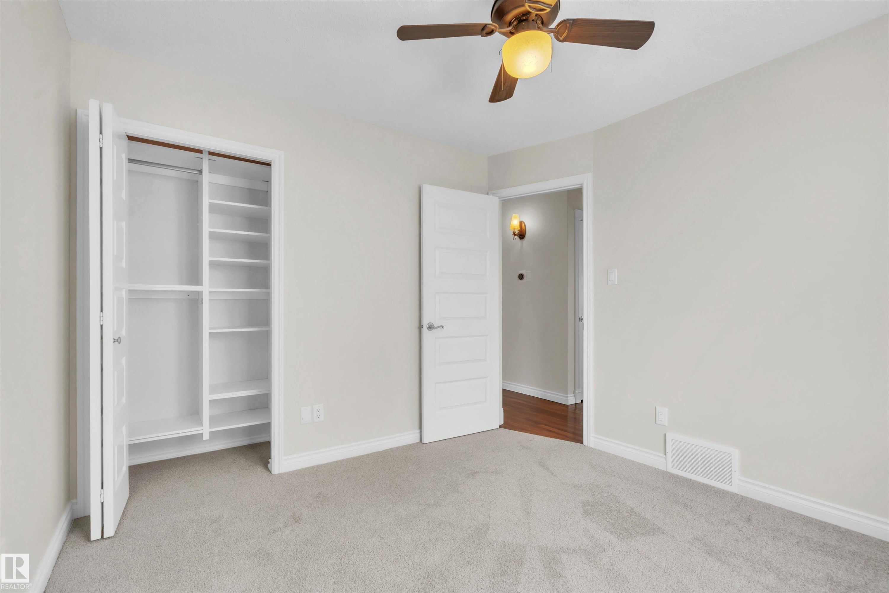 












711 21 Street

,
Cold Lake,




AB
T9M 1M8

