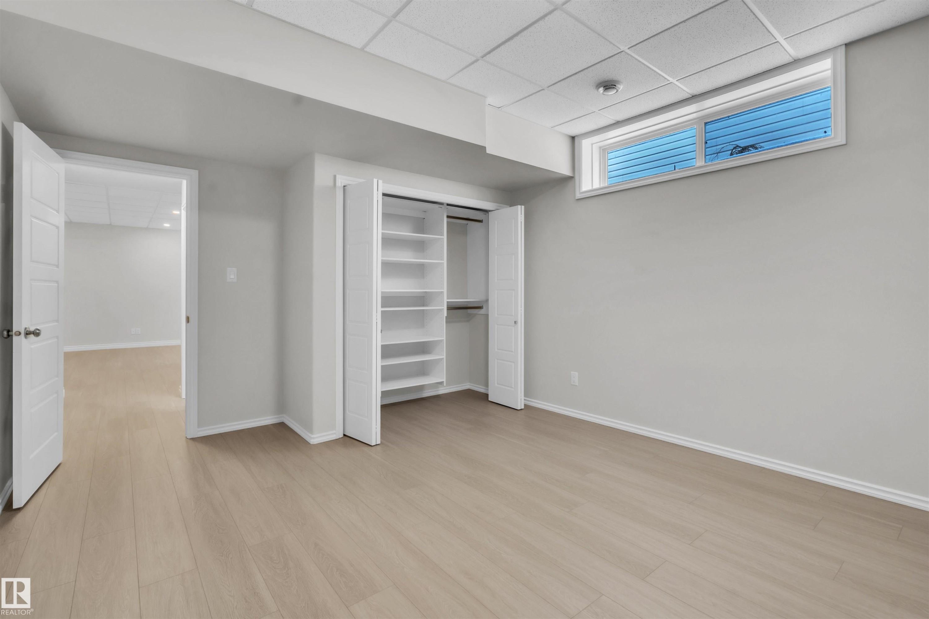 












711 21 Street

,
Cold Lake,




AB
T9M 1M8

