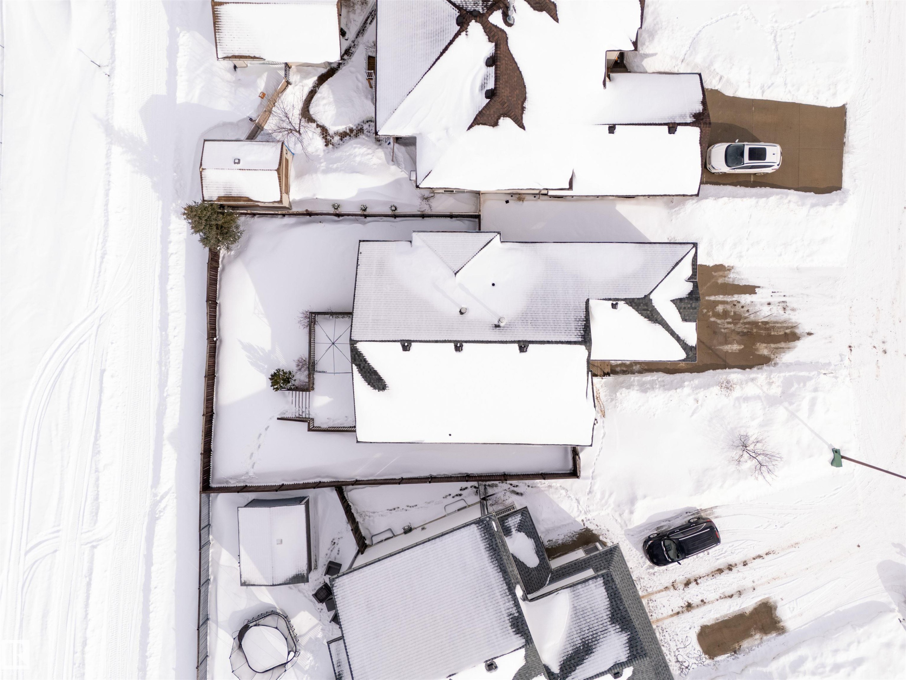 












711 21 Street

,
Cold Lake,




AB
T9M 1M8

