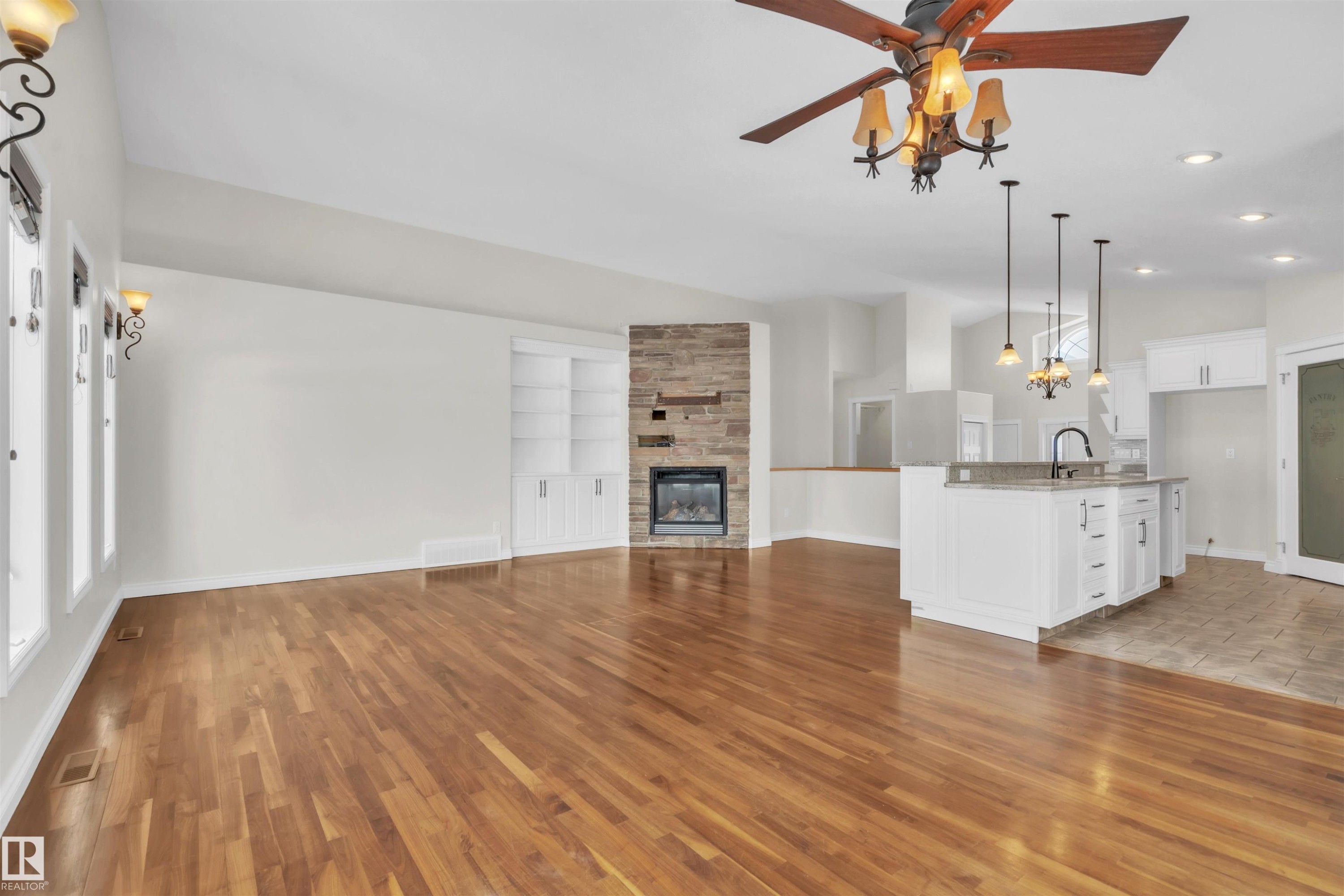 












711 21 Street

,
Cold Lake,




AB
T9M 1M8

