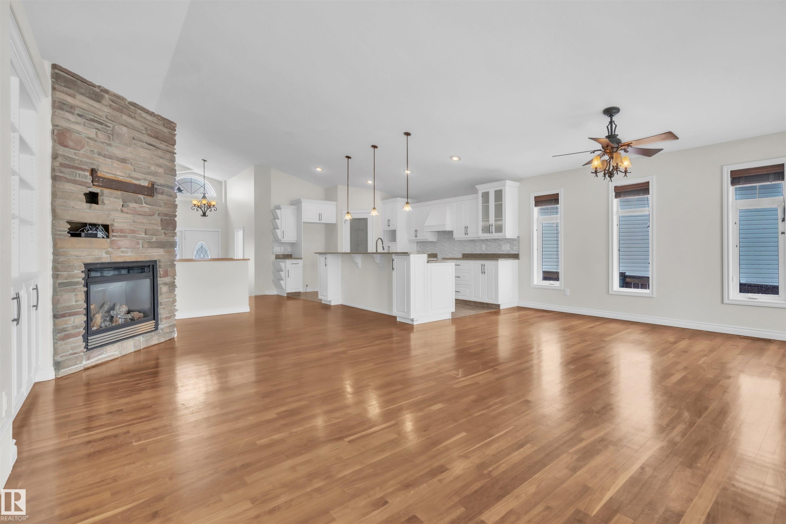 












711 21 Street

,
Cold Lake,




AB
T9M 1M8

