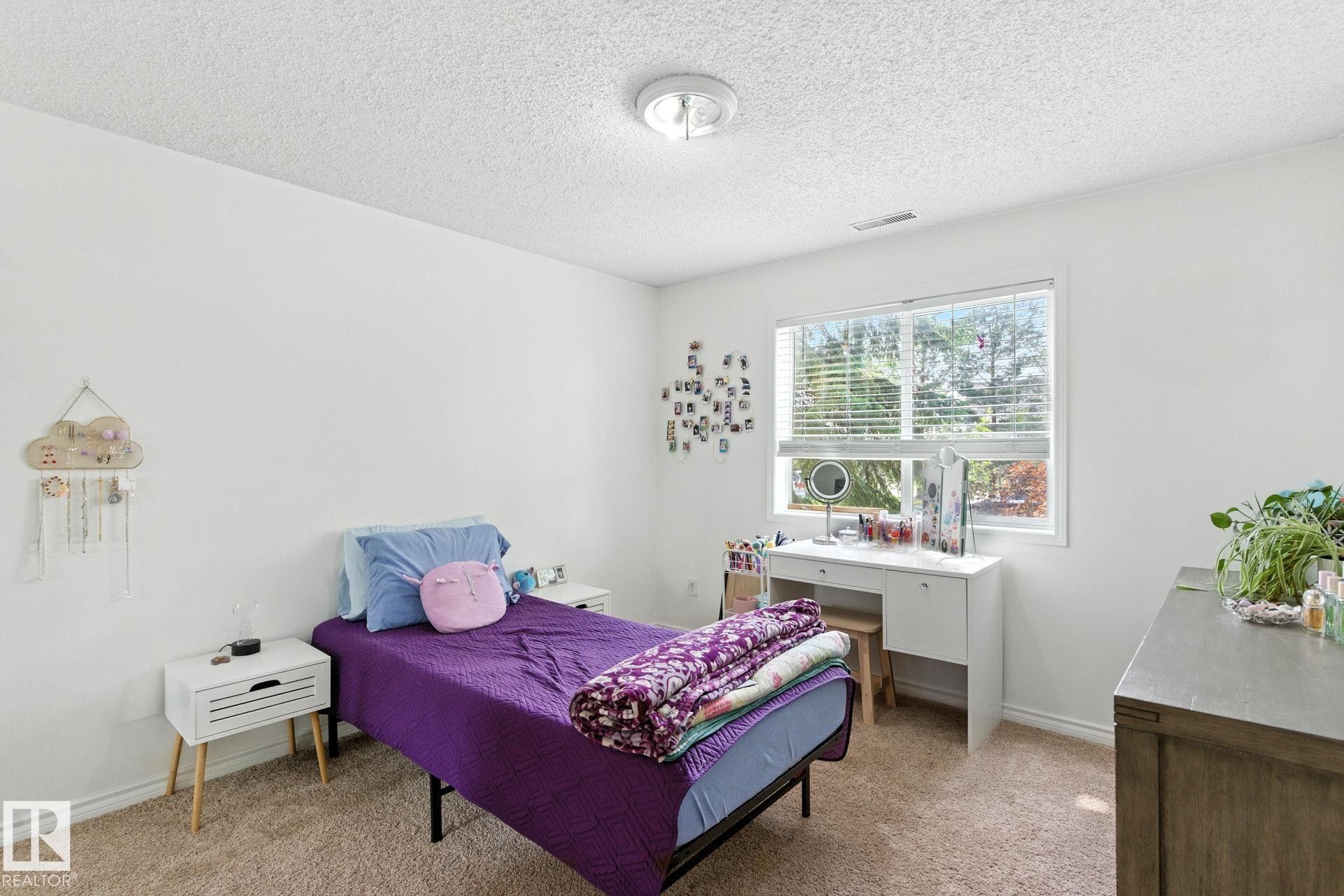 












125-16303 95 Street

,
Edmonton,




AB
T5Z 3V1

