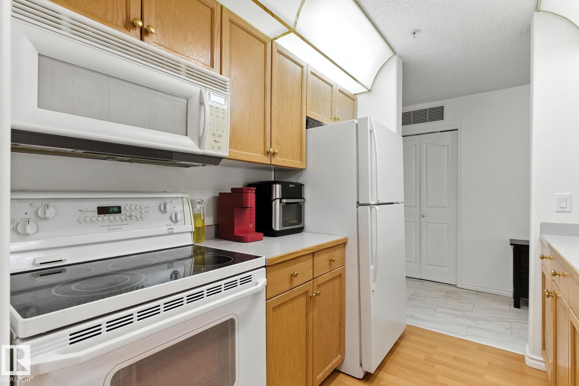 












125-16303 95 Street

,
Edmonton,




AB
T5Z 3V1

