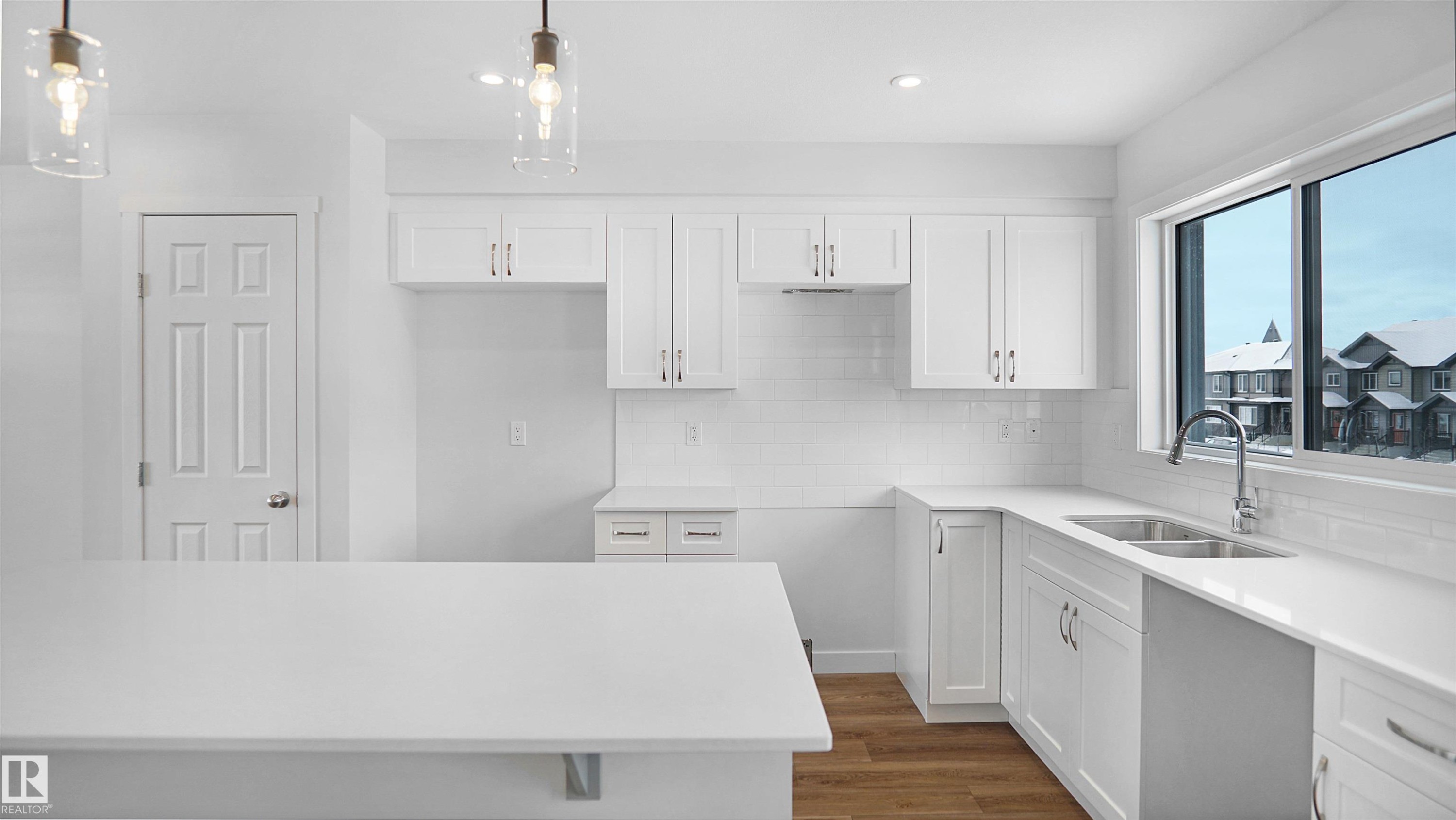 












21305 131A Avenue

,
Edmonton,




AB
T5S 0T7


