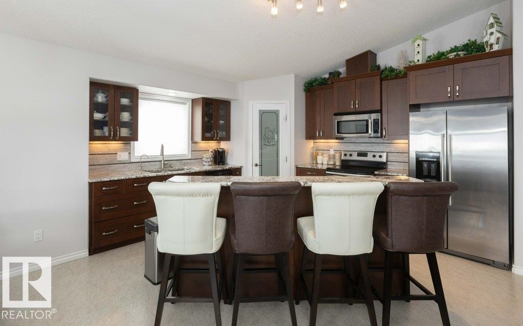 












11116 103 Street

,
Westlock,




AB
T7P 1G6

