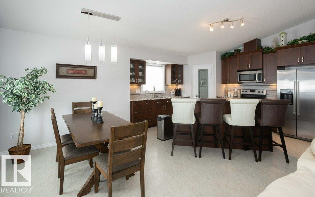 












11116 103 Street

,
Westlock,




AB
T7P 1G6

