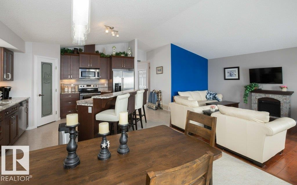 












11116 103 Street

,
Westlock,




AB
T7P 1G6

