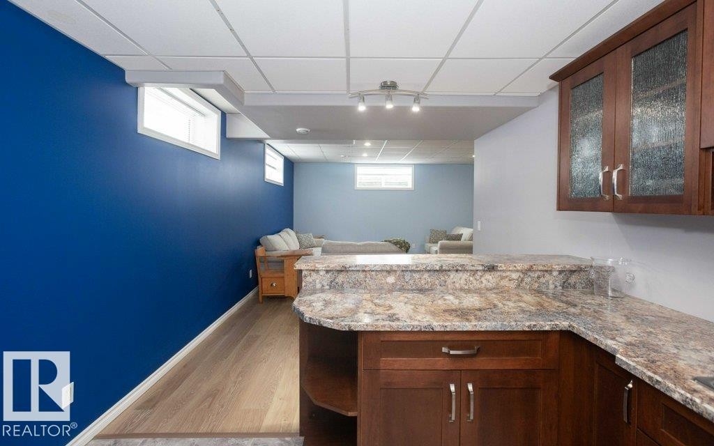 












11116 103 Street

,
Westlock,




AB
T7P 1G6

