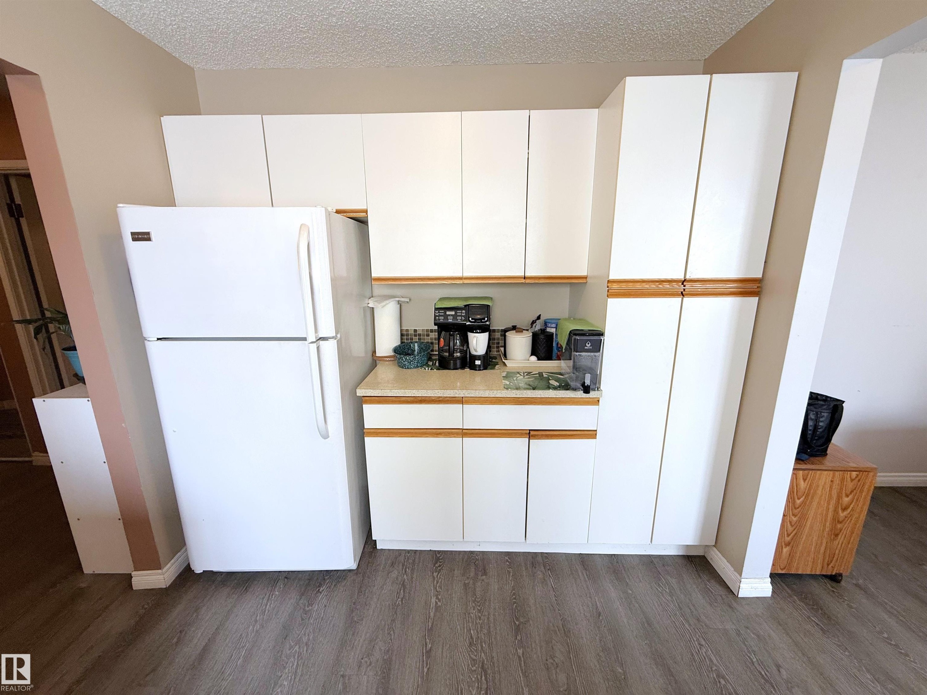 












157 LANCASTER Terrace

,
Edmonton,




AB
T5X 5T1

