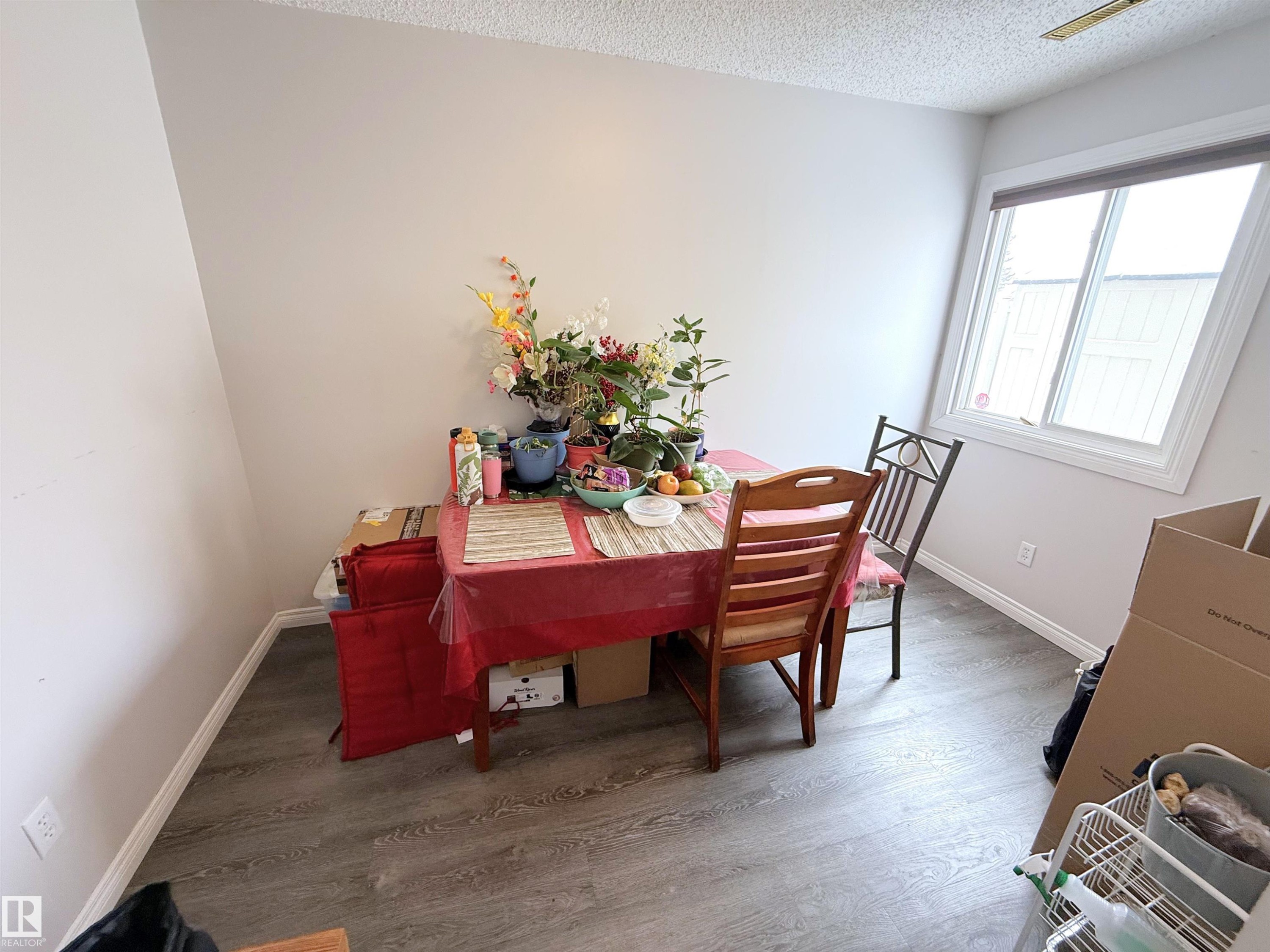 












157 LANCASTER Terrace

,
Edmonton,




AB
T5X 5T1

