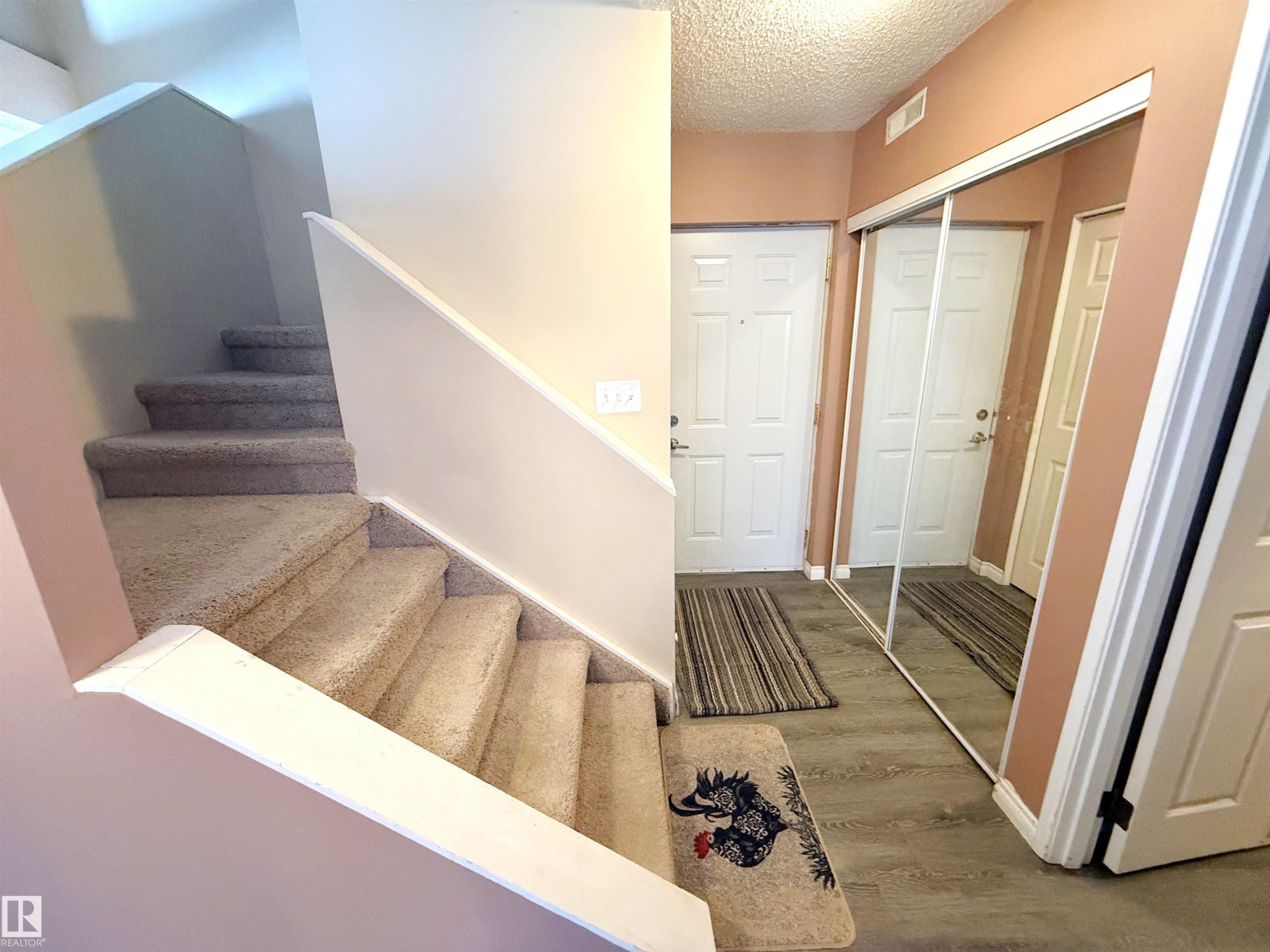 












157 LANCASTER Terrace

,
Edmonton,




AB
T5X 5T1

