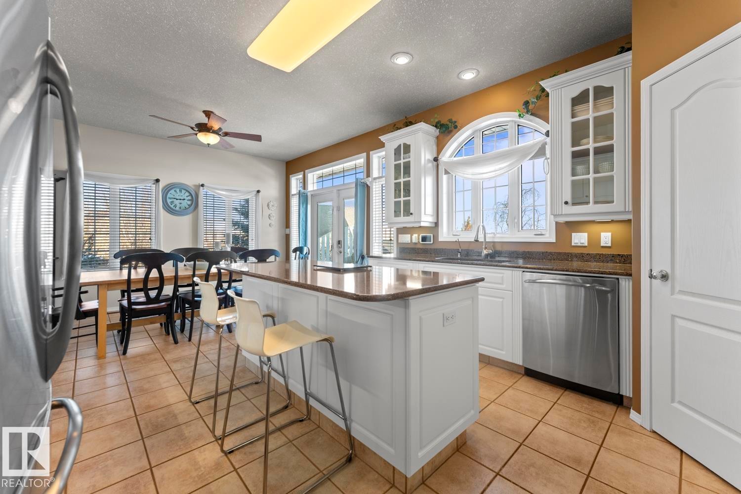 












4011 38 St

,
Bonnyville Town,




AB
T9N 2K2

