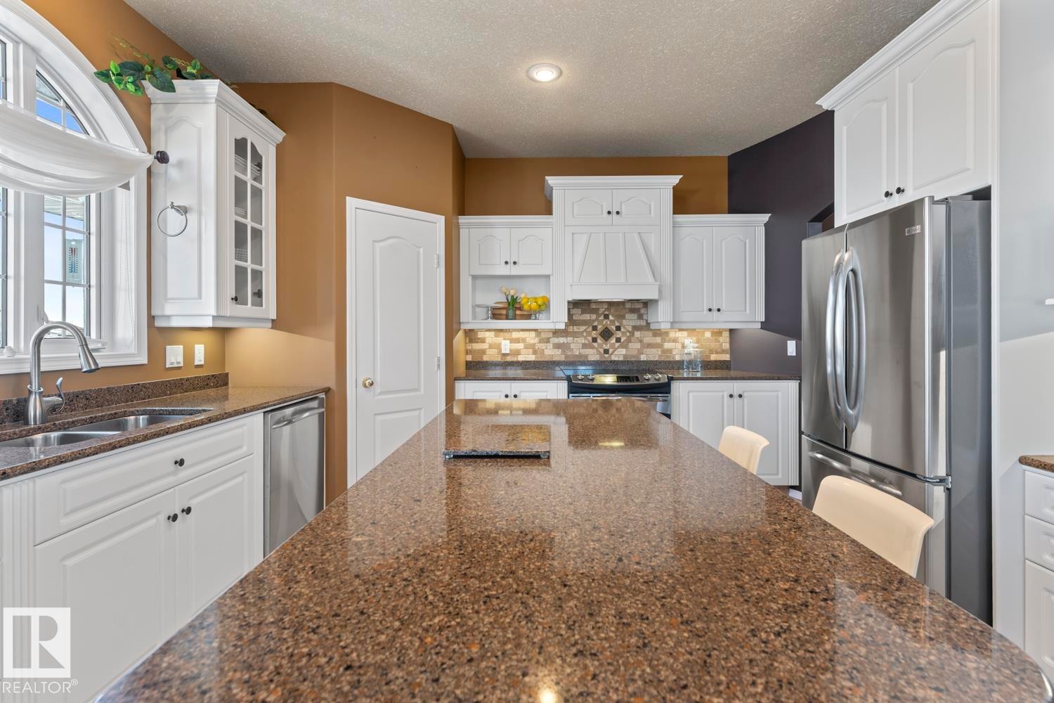












4011 38 St

,
Bonnyville Town,




AB
T9N 2K2

