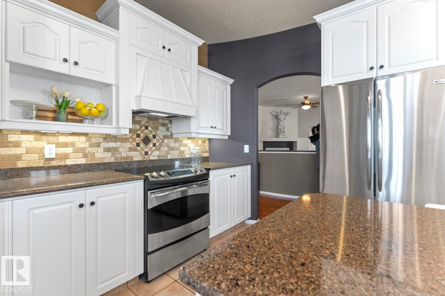 












4011 38 St

,
Bonnyville Town,




AB
T9N 2K2

