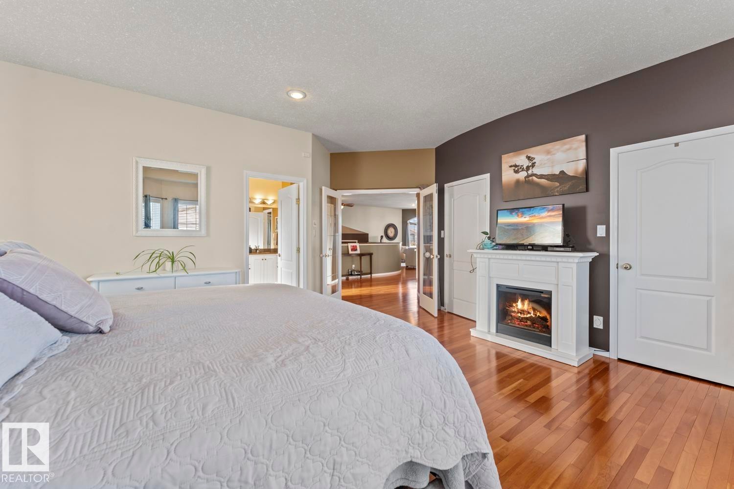 












4011 38 St

,
Bonnyville Town,




AB
T9N 2K2

