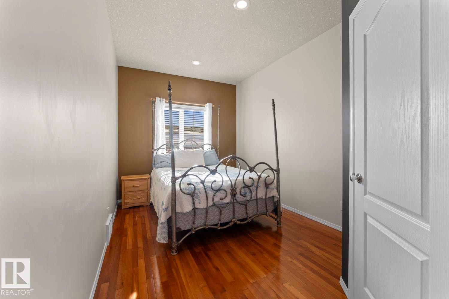 












4011 38 St

,
Bonnyville Town,




AB
T9N 2K2

