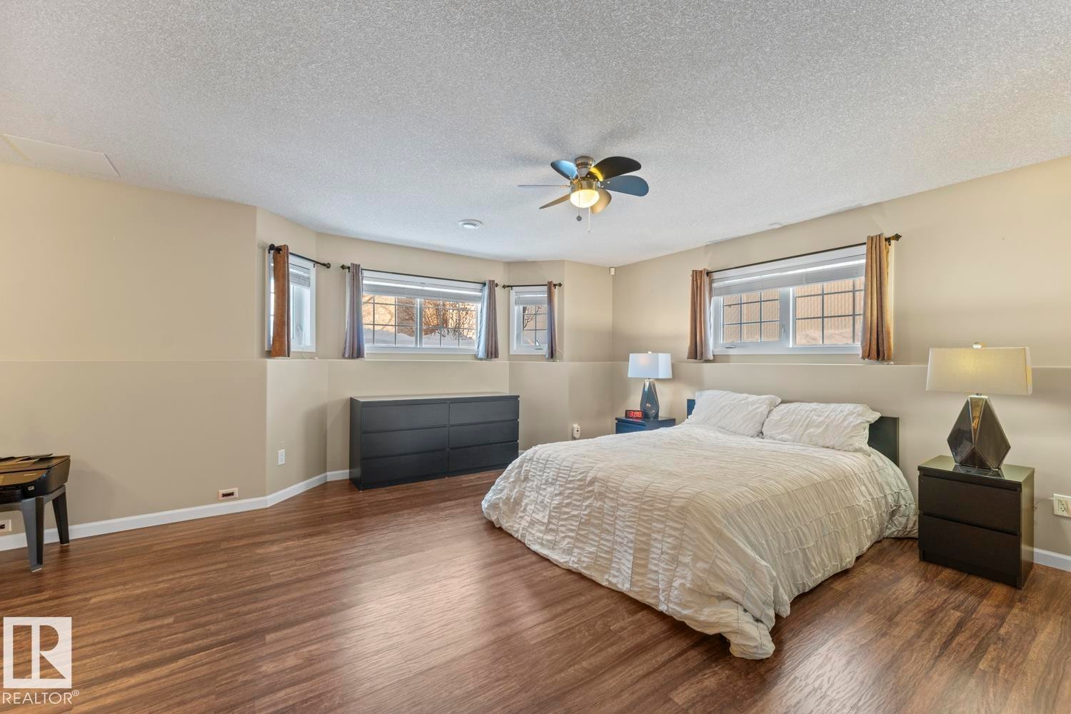 












4011 38 St

,
Bonnyville Town,




AB
T9N 2K2

