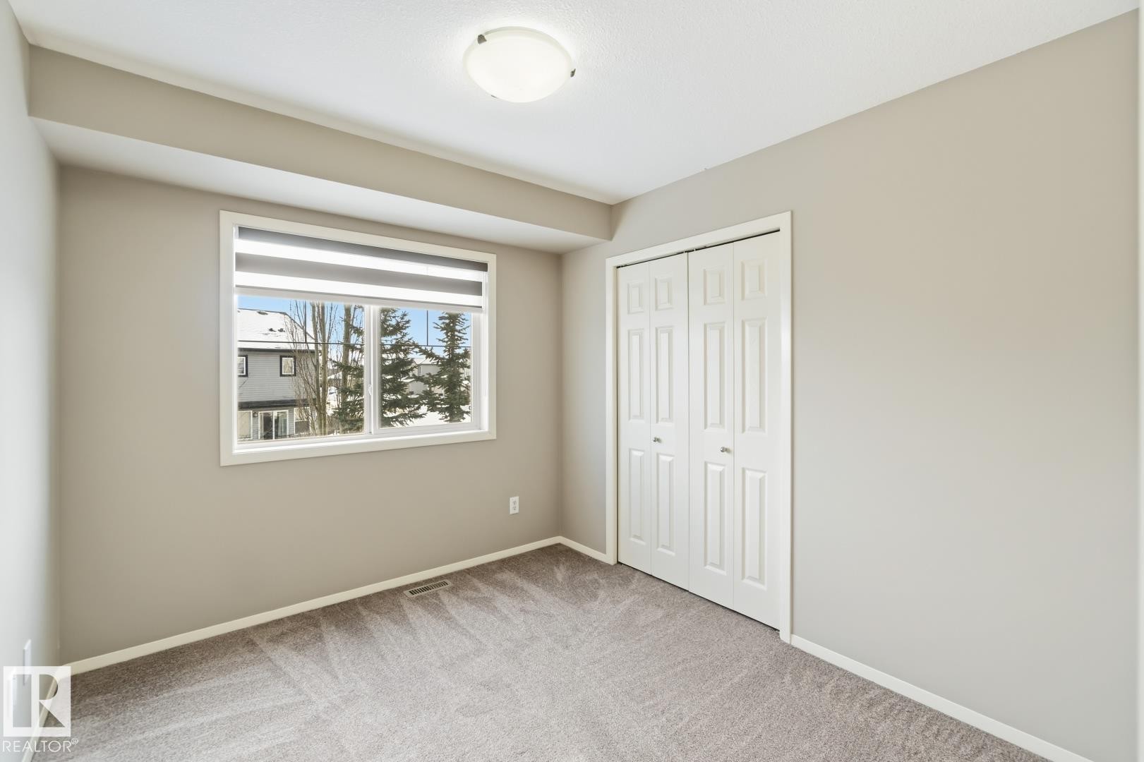 












16 3751 12 Street

,
Edmonton,




AB
T6T 0N3

