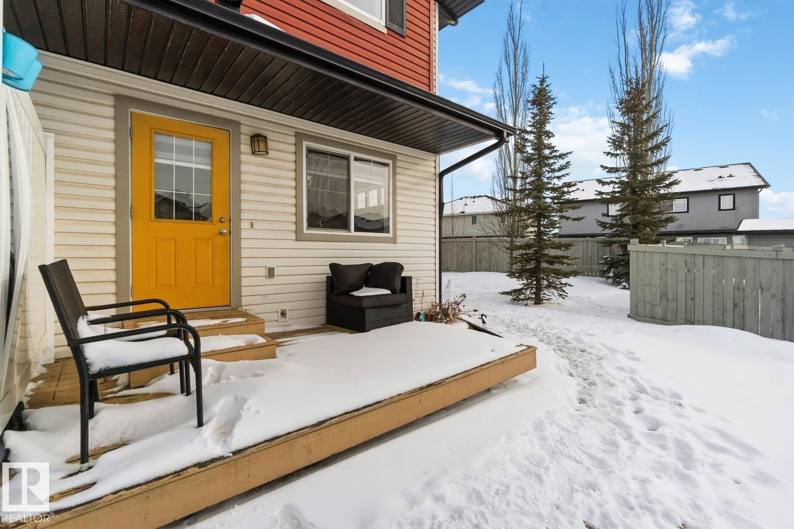 












16 3751 12 Street

,
Edmonton,




AB
T6T 0N3

