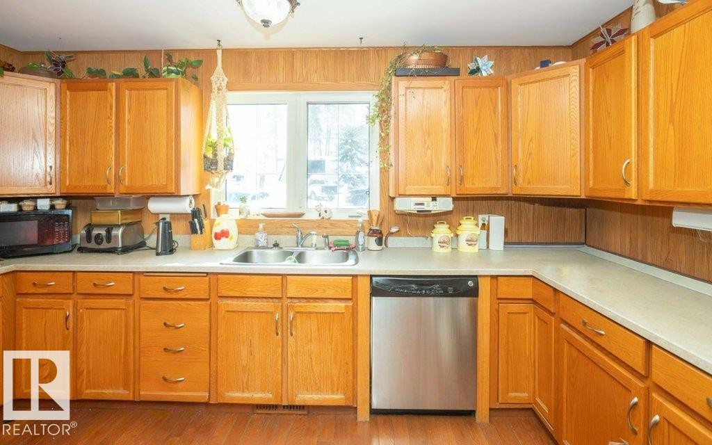 












59415A Rg Rd 240

,
Rural Westlock County,




AB
T0G 0P0

