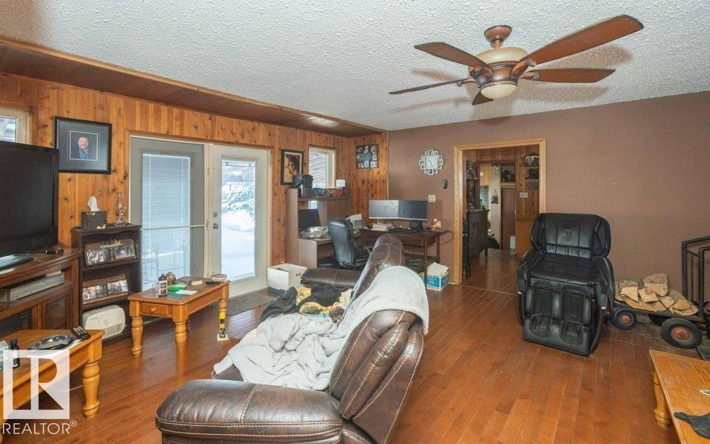 












59415A Rg Rd 240

,
Rural Westlock County,




AB
T0G 0P0

