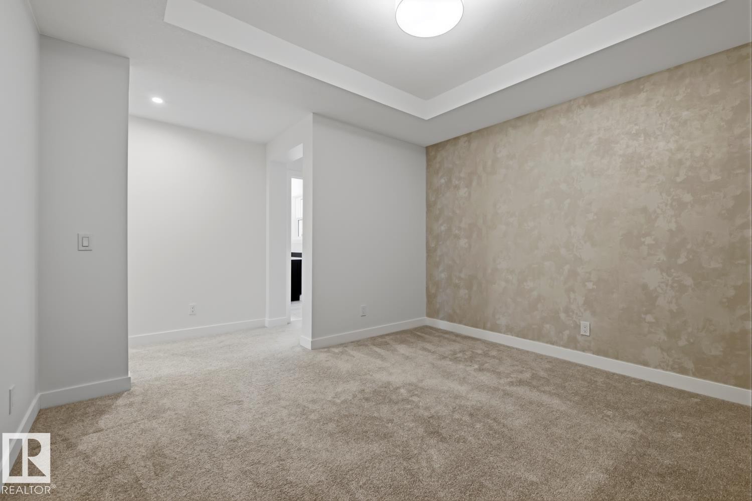 












4454 Kinsella Green SW

,
Edmonton,




AB
T6W 5G2

