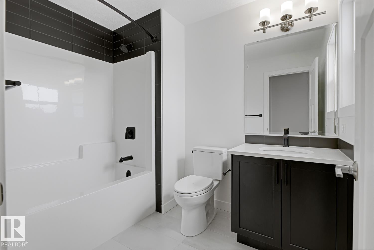 












4454 Kinsella Green SW

,
Edmonton,




AB
T6W 5G2

