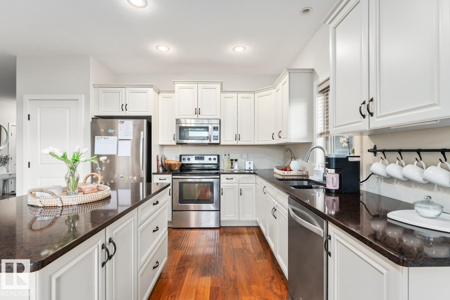 












4 Aspen Court

,
Cold Lake,




AB
T9M 0G2

