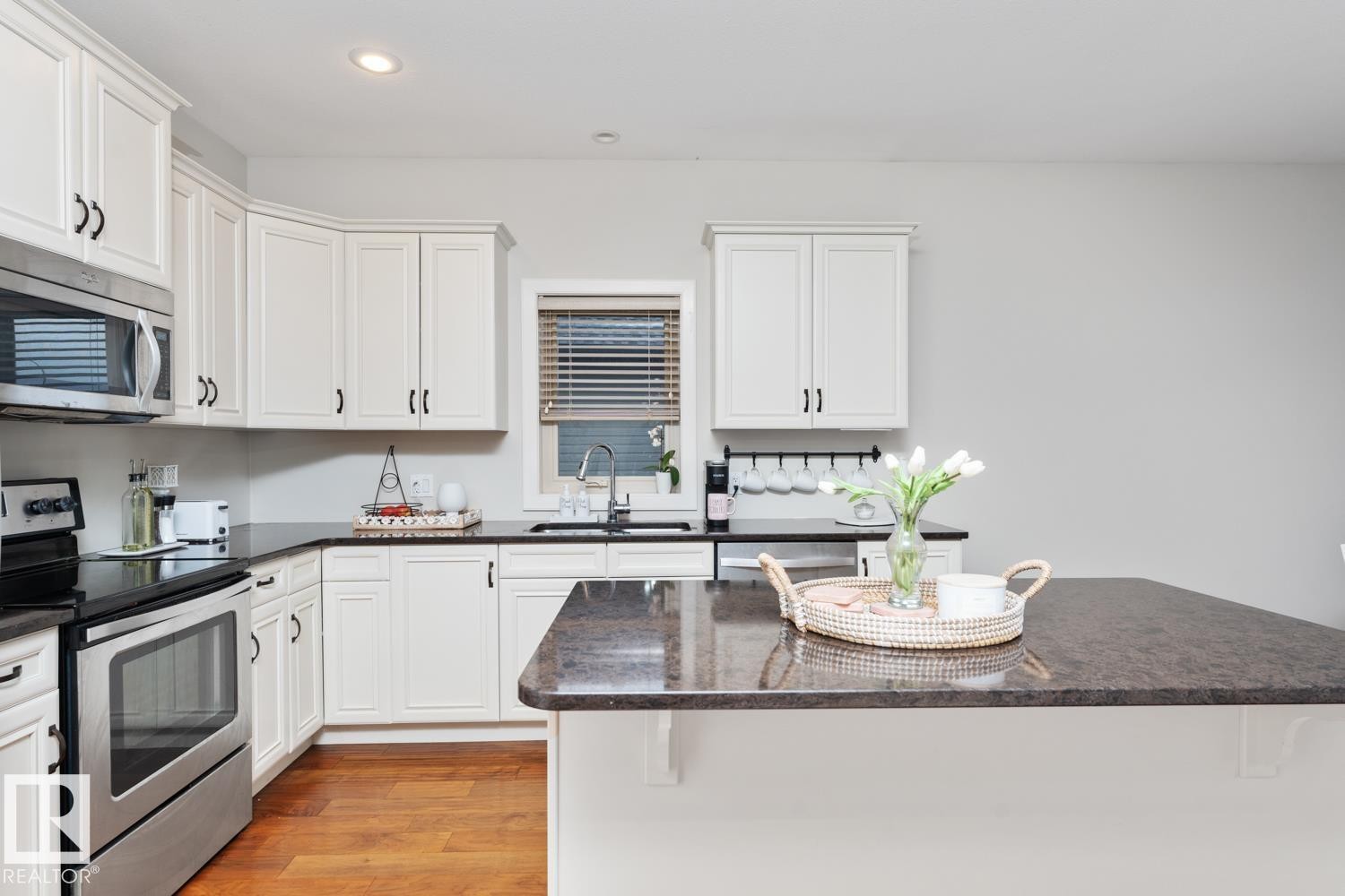 












4 Aspen Court

,
Cold Lake,




AB
T9M 0G2

