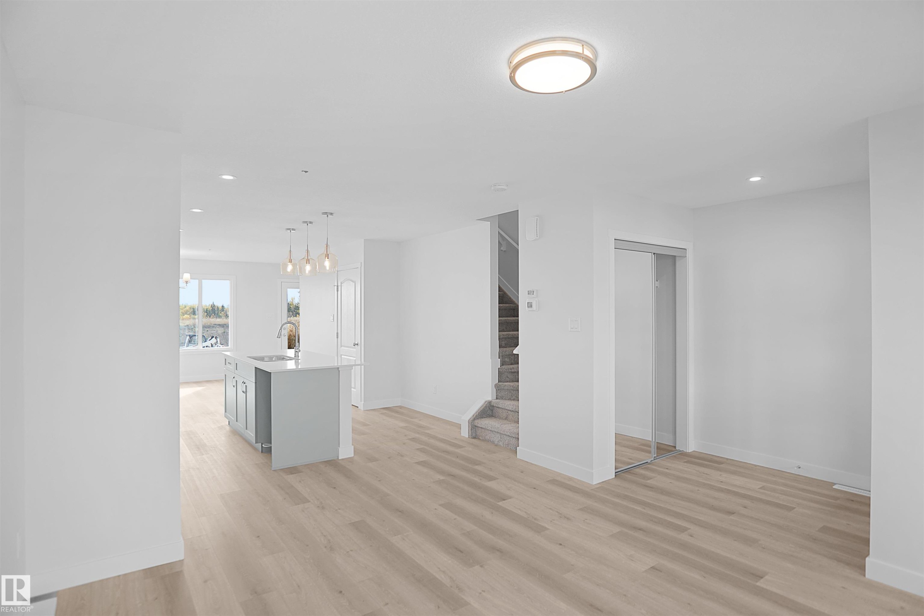 












22935 82 Avenue

,
Edmonton,




AB
T5T 4N5

