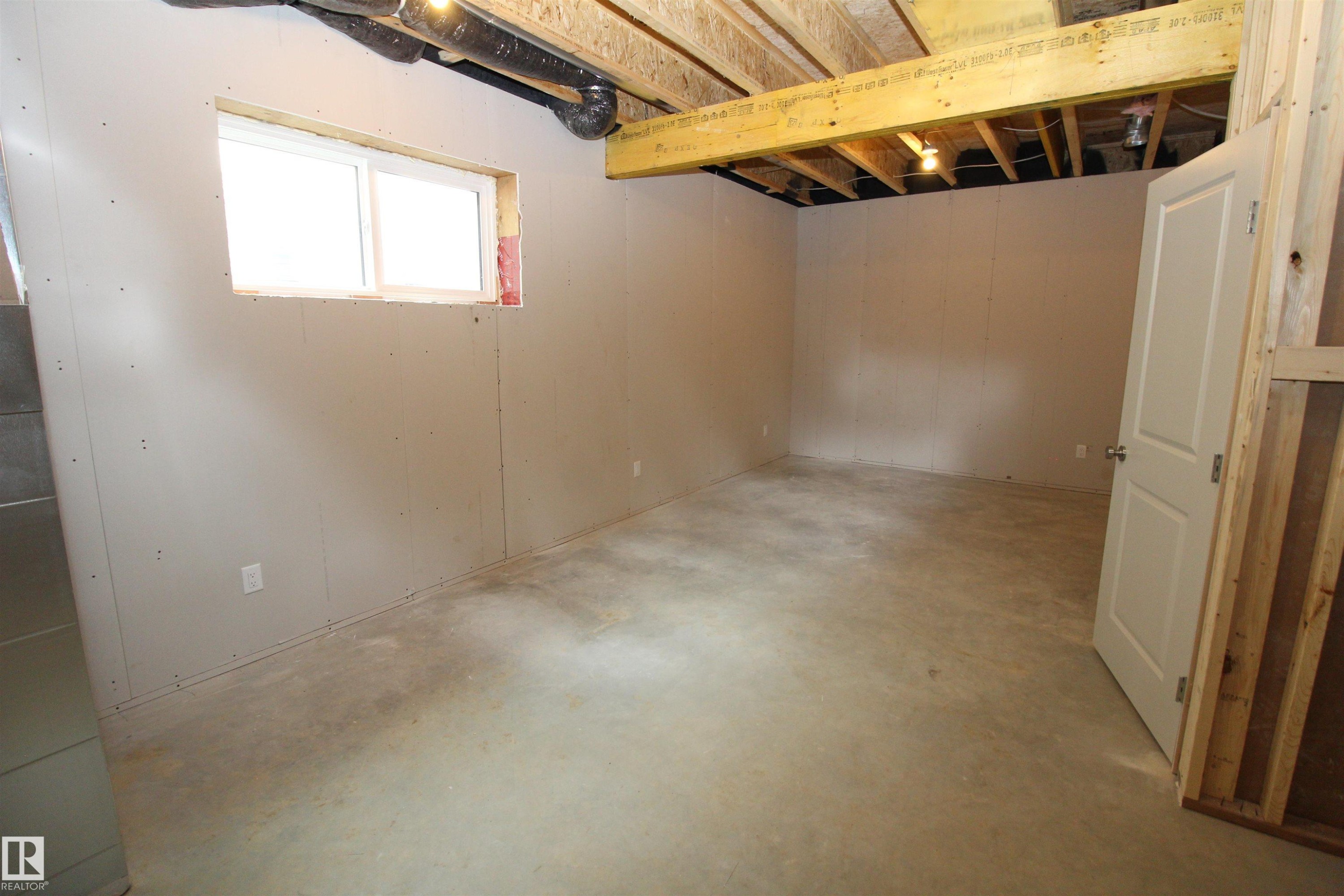 












A 9315 99 Avenue

,
Westlock,




AB
T7P 2P6

