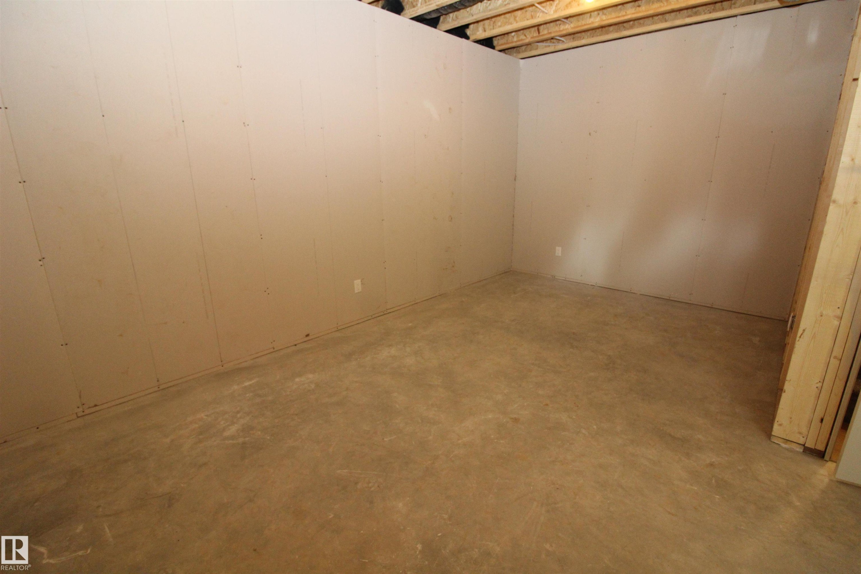 












A 9315 99 Avenue

,
Westlock,




AB
T7P 2P6

