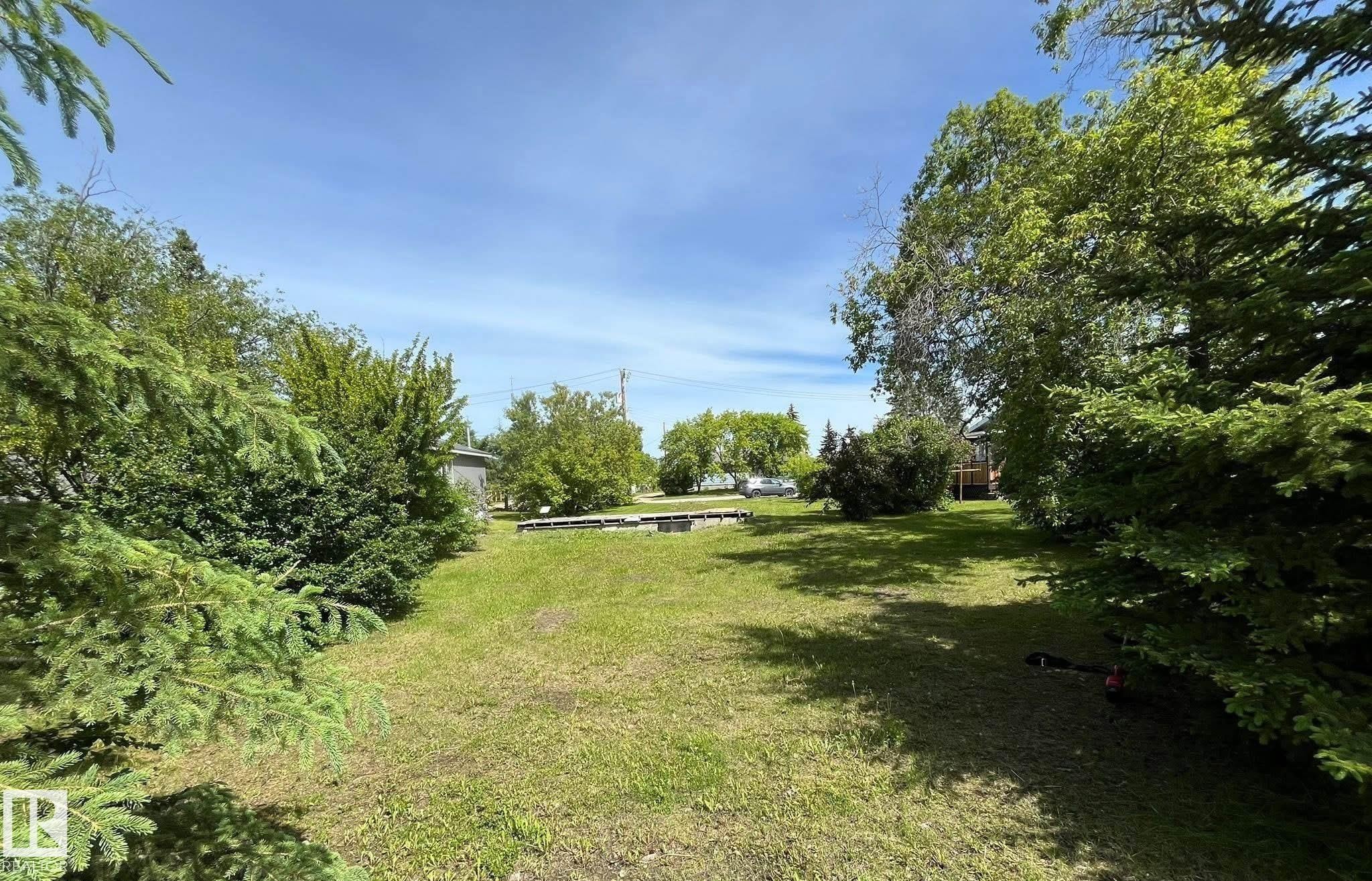 












4805 48 Avenue

,
Ardmore,







AB
T0A 1H0

